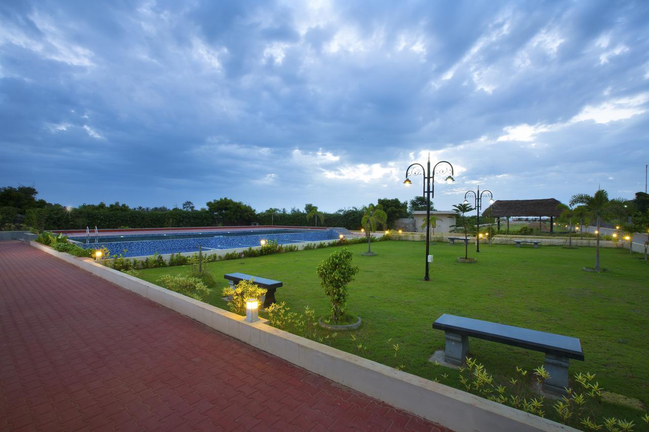 Landmark Pallavaa Beach Resorts Mahabalipuram Exterior foto